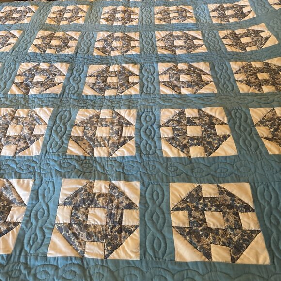 Homemade 8 Point Quilt Aqua Blue Size King Bedspread  97 X 85 Monkey Wrench - Picture 5 of 9